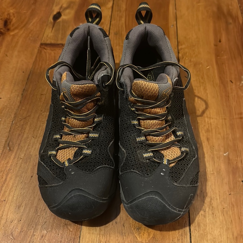 Keen Womens Shoes